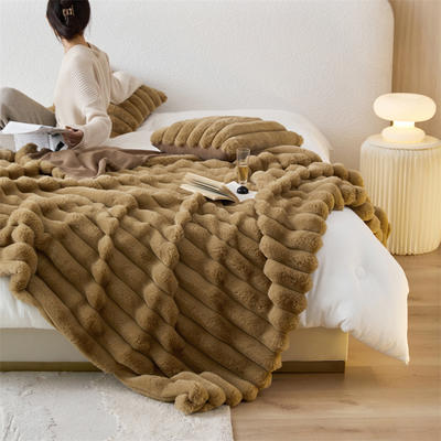 2023新款保暖托卡兔毛绒兔兔绒宽条纹盖毯毛毯 100*160cm单毛毯 咖啡