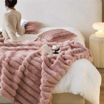 2023新款保暖托卡兔毛绒兔兔绒宽条纹盖毯毛毯 150*200cm单毛毯 皮粉