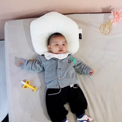 2021新款可水洗防螨婴儿定型枕 40×40cm 白色