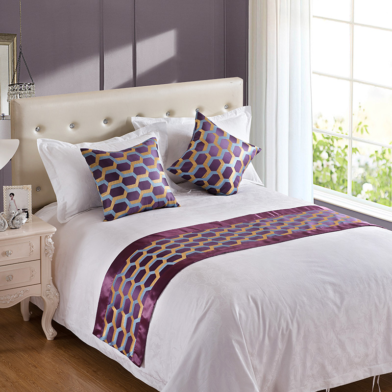 2022新款酒店宾馆配套床上用品床尾巾床旗抱枕糖果枕系列 1.2米床用 紫色菱格