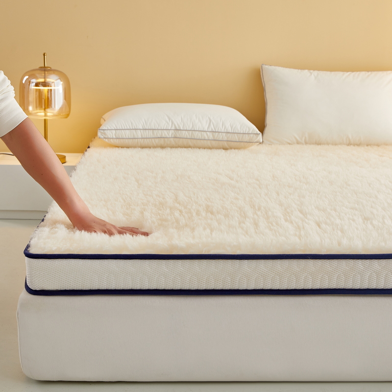 2023年新款澳洲羊毛碳能纤维恒温记忆零压海绵床垫软垫家用 90*190cm 白