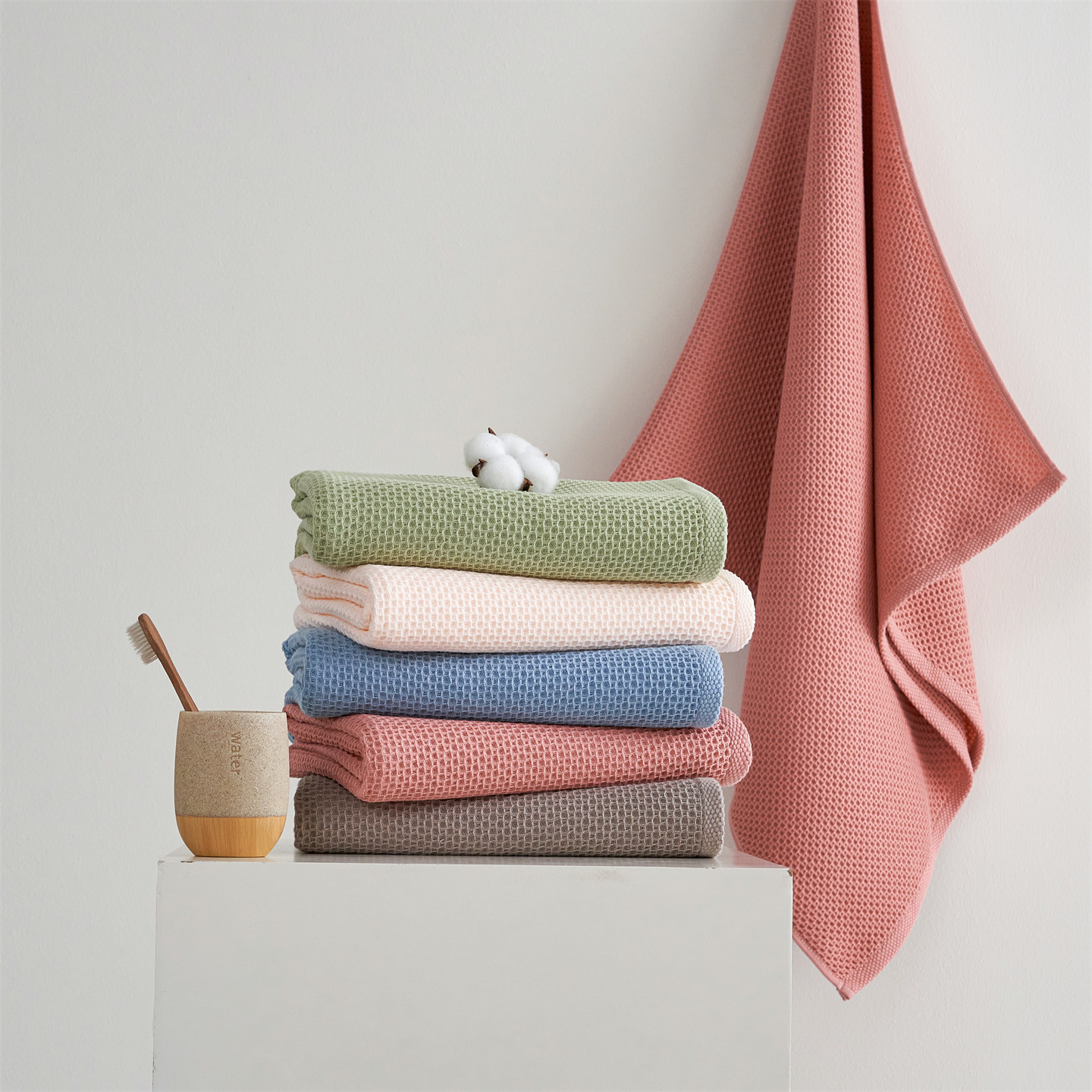 2025新款A类全棉纱布蜂窝纱布套巾 毛巾粉色