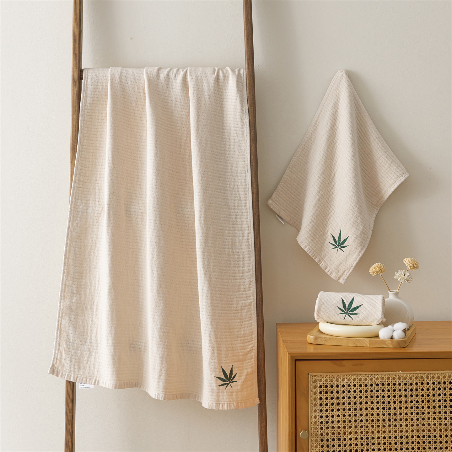 2025新款A类全棉水洗纱布三层砂洗纱布套巾 毛巾粉色