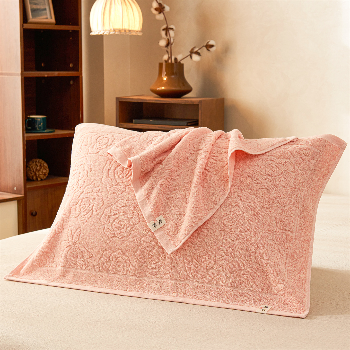 2025新款全棉螺旋提花复古毛圈枕巾 花语-粉