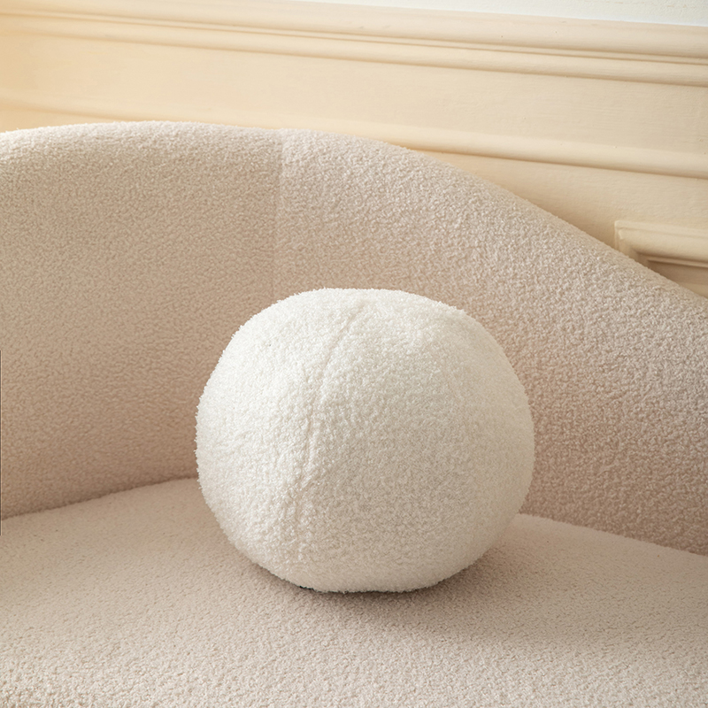 2022新款现代风几何形状抱枕甜甜圈球形靠垫 如图所示 麦丽素球白色（26cm）