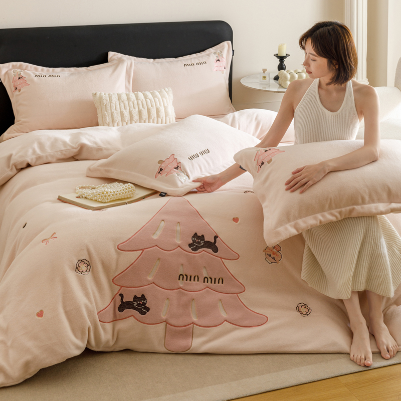 2025秋冬仿羊绒毛呢触感蒂芙呢绒— 香氛圣诞树 香氛圣诞树-粉