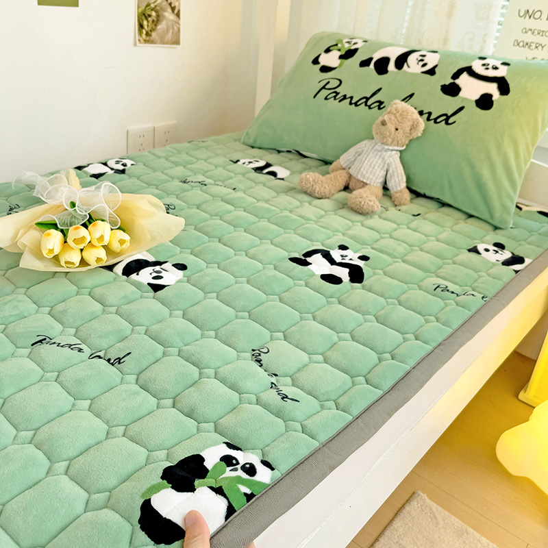 2023新款200克加厚牛奶绒床褥羊羔绒毛毯 1.0*2m单床褥 熊猫吖（新）