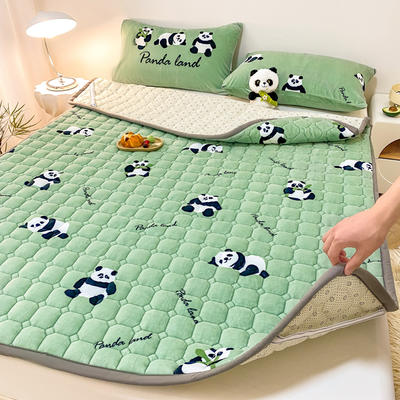 200克加厚牛奶绒床褥羊羔绒毛毯（大床） 1.0*2m单床褥 熊猫吖（新）