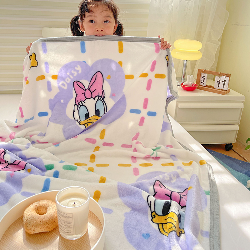 2022新款迪士尼正版授权 高克重牛奶绒儿童毛毯成人盖毯 150*200cm 黛丝鸭