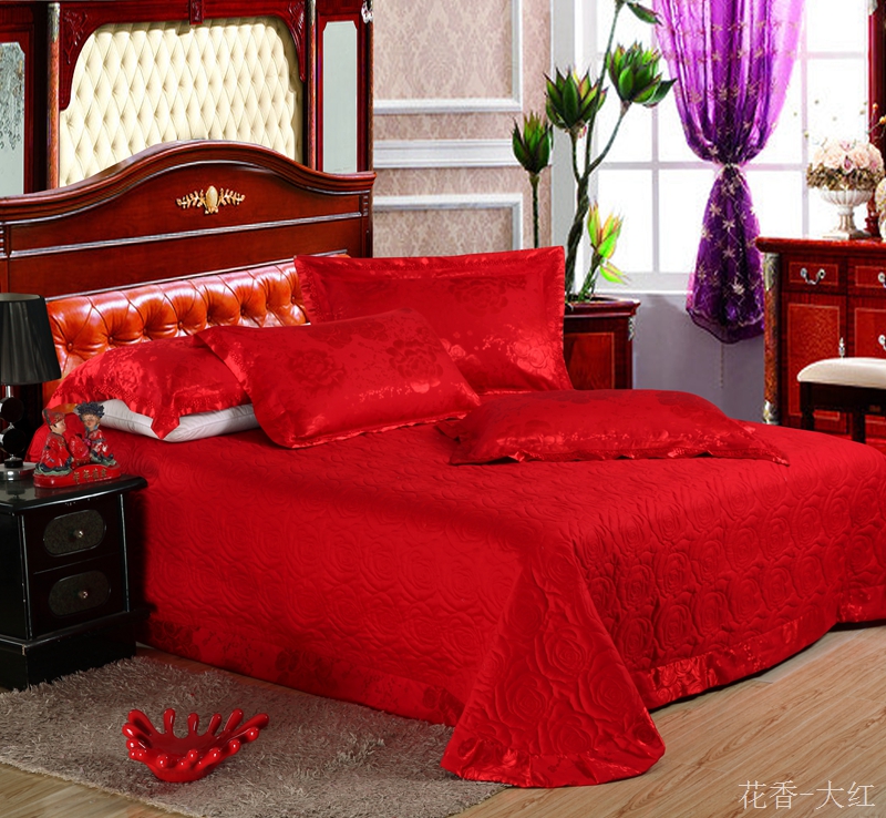 2020年丝夹棉床盖四件套 1.5m（5英尺）床 花香-大红