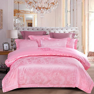 2020新品欧式贡缎丝加棉床盖四件套 1.8m（6英尺）床 心心相印-粉红