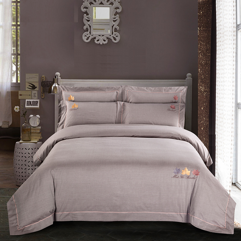 2020新款轻奢欧式色纺刺绣床盖4件套 2.2m 枫叶情-紫灰