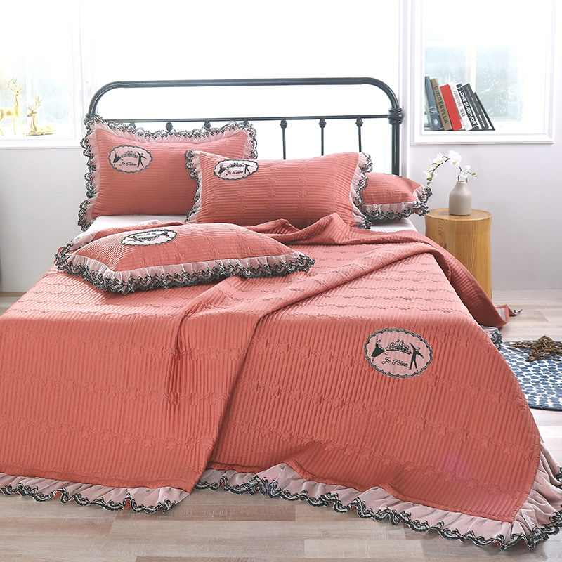 床盖 盖毯 正反面 60支长绒棉蕾丝多功能四季被三，四件套 床盖四件套 深豆沙