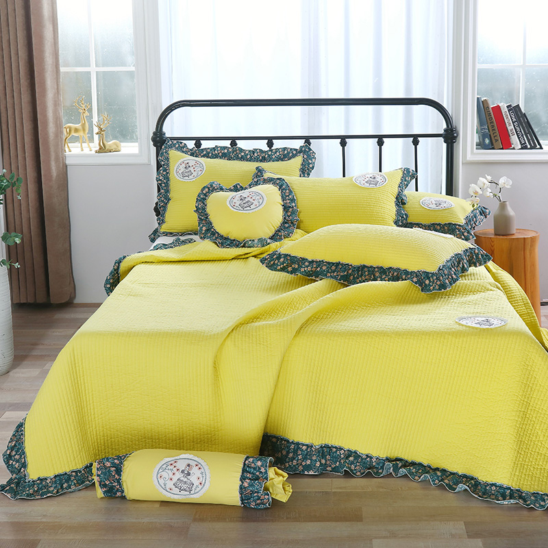 床盖 盖毯 正反面13372全棉小碎花多功能四季被三，四件套 床盖三件套 亮黄