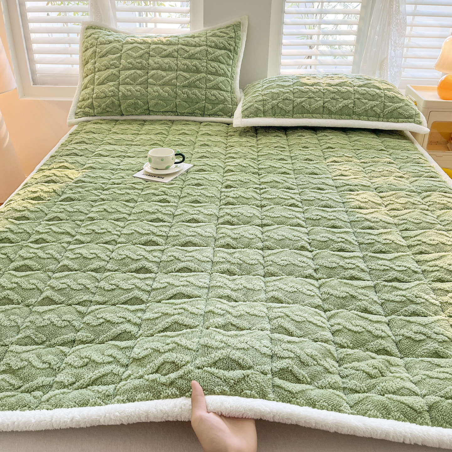 2025新款高克重塔芙绒床褥-大床