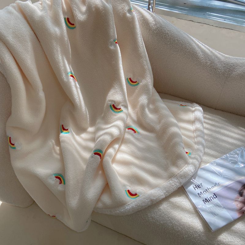 2021新款加厚羊羔绒盖毯毯子 绣花款 120x150cm 白色彩虹