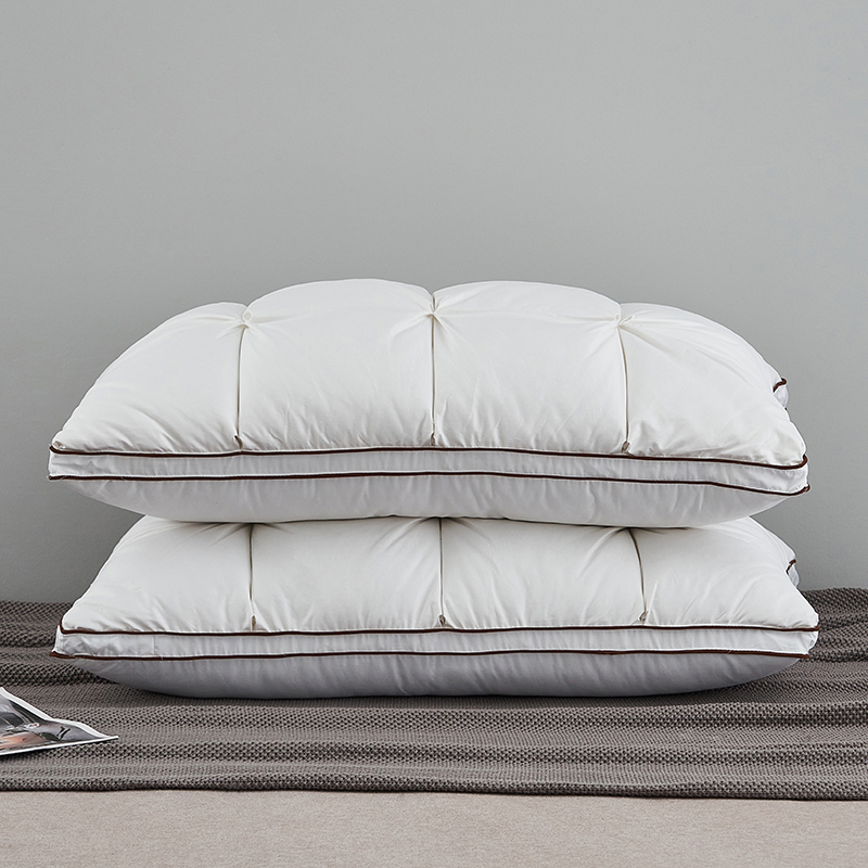 80支柔赛丝三层羽绒枕-面包款 羽绒枕白鹅绒枕头枕芯（48*74cm/只） 白色中枕