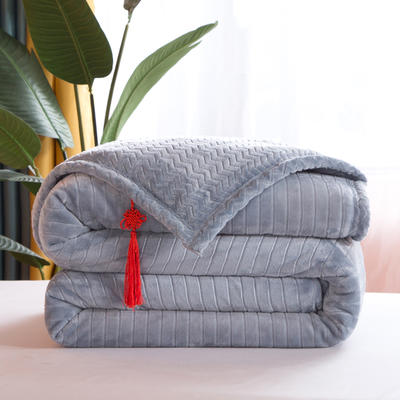 2020新品毛毯双层加厚牛奶绒休闲贝贝绒毯子空调毯沙发毯 1.2*2m（无拉链） 条纹珍珠灰