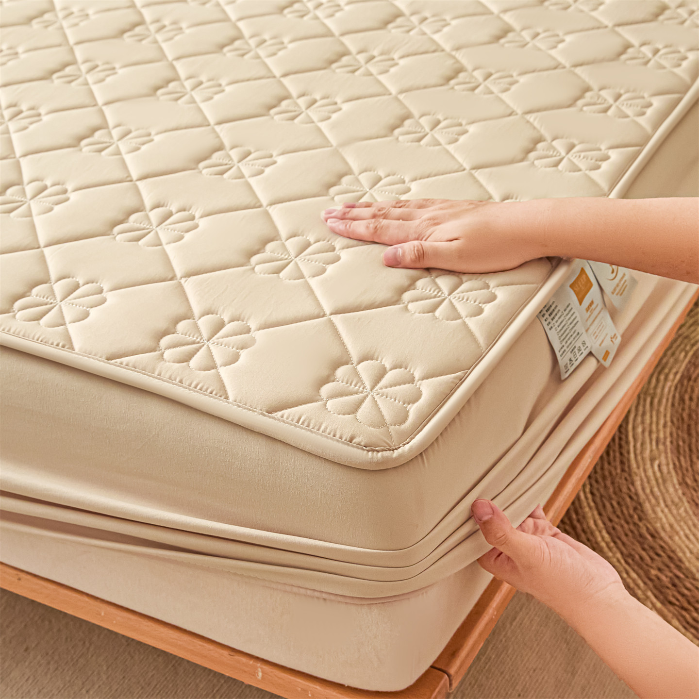 2025新款简约水洗棉夹棉床笠三件套绗缝款纯色床垫保护套-幸运草系列 幸运草-奶咖