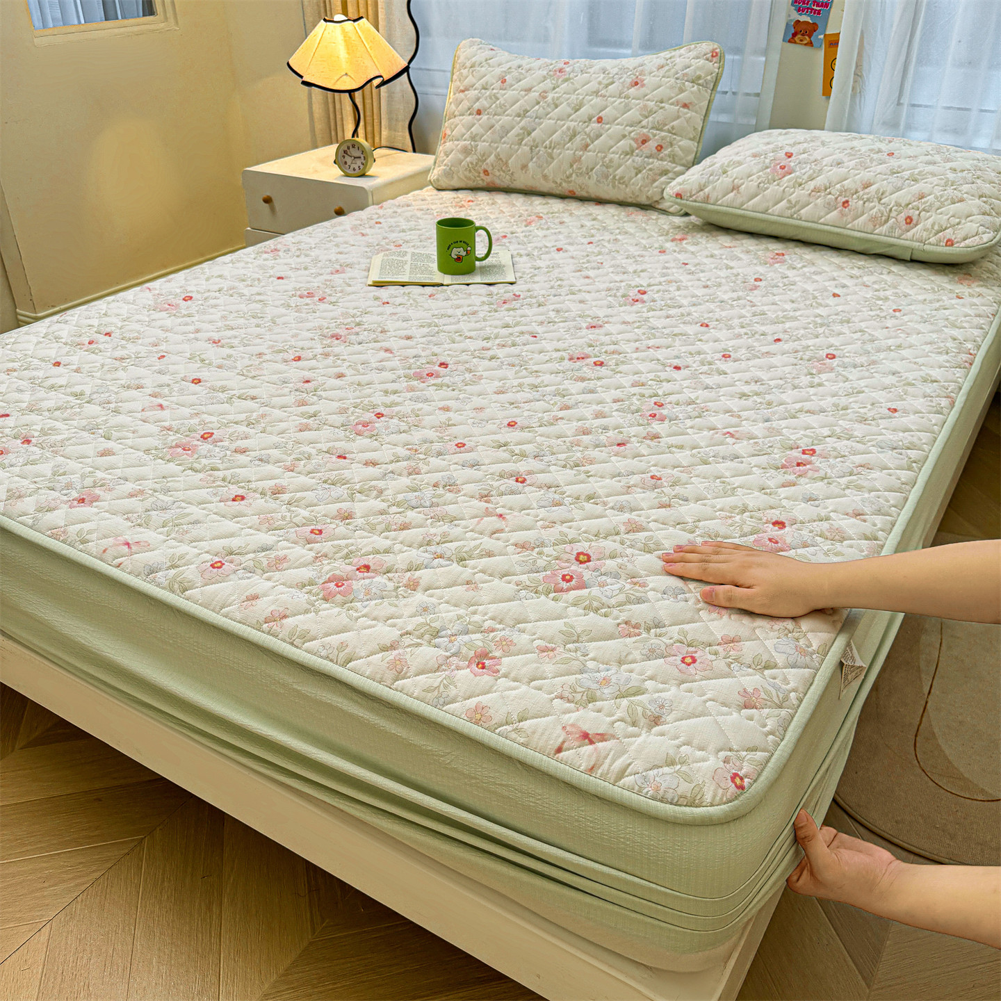 2025新款复古风皱皱棉印花夹棉床笠三件套加厚床垫保护套