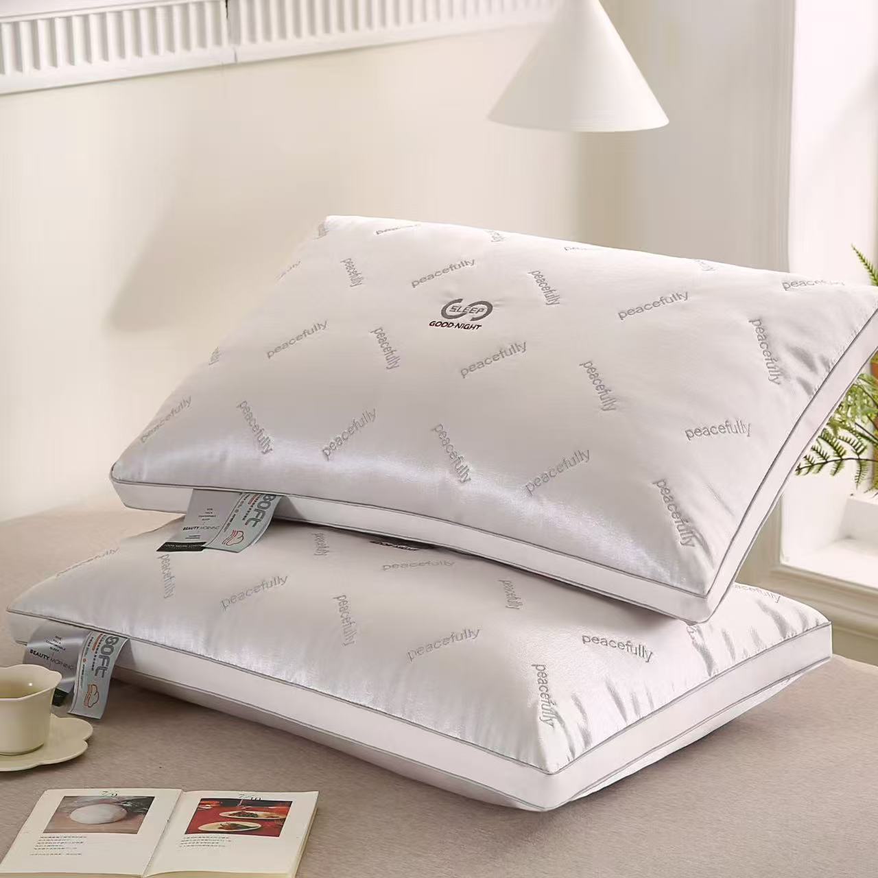 2026新款金丝缎刺绣枕芯灰色枕头枕芯 金丝刺绣枕