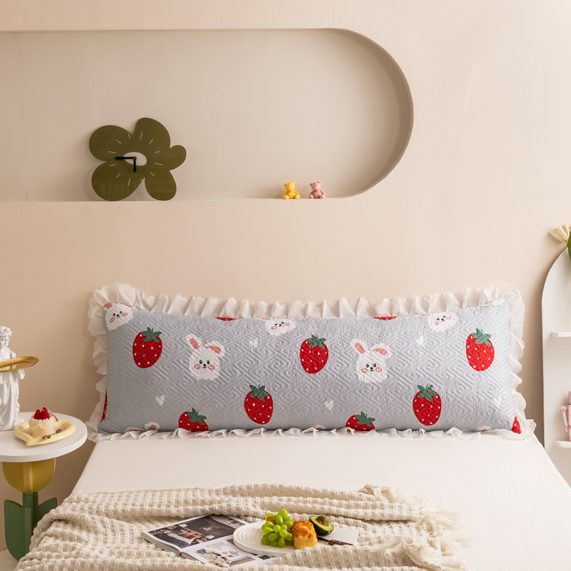 2024夹棉花边双人枕套单人情侣加厚长款枕芯套1.2m1.5米1.8m枕头套 48x120cm/只 草莓兔