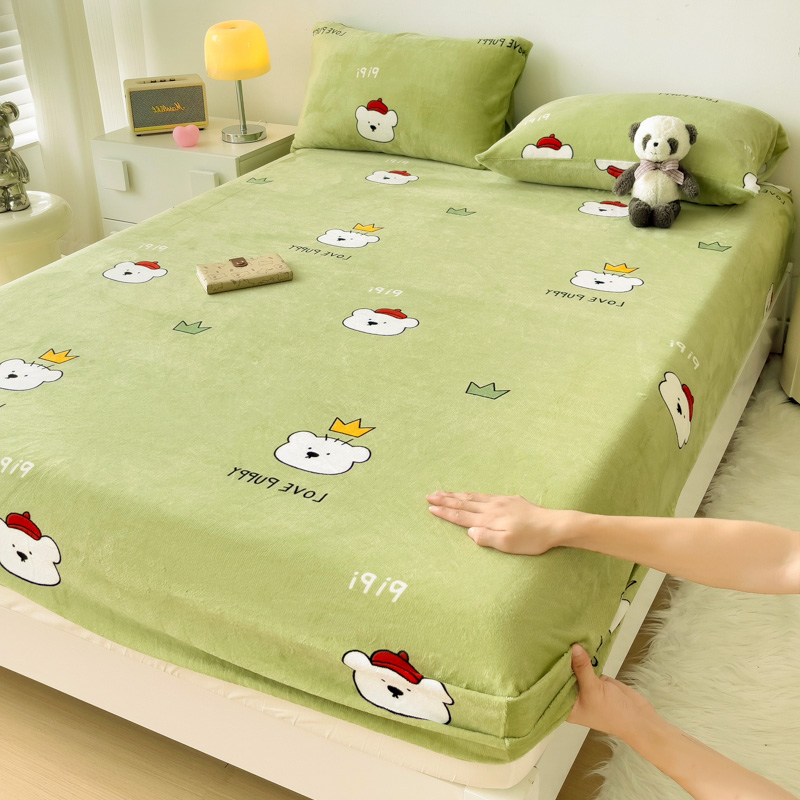 2025秋冬新款加厚牛奶绒床笠 皮皮熊（绿）