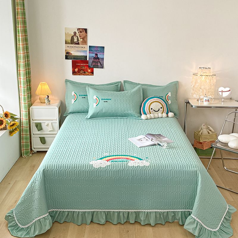 2021新款绗缝烫花床盖三件套 250*250cm单床盖 清新绿