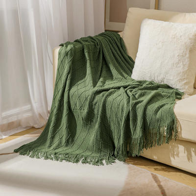 2024新款大菱形休闲毯、酒店、民宿、宾馆床尾多功能装饰毯 130*230cm含流苏 菱形格-军绿